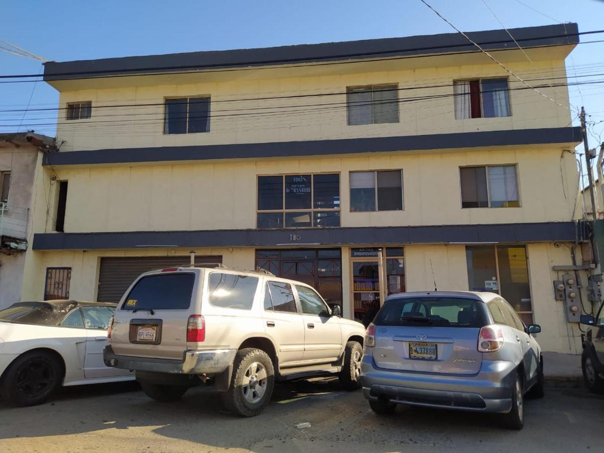 Apartmán Departamentos Ambassador Tijuana Exteriér fotografie